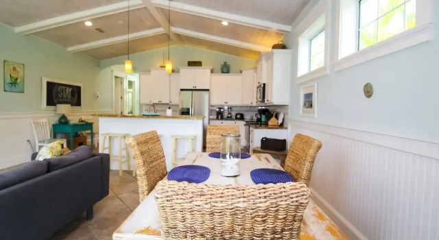 Sea Glass Retreat, Забронировать Отель Холмс-Бич Sarasota Area