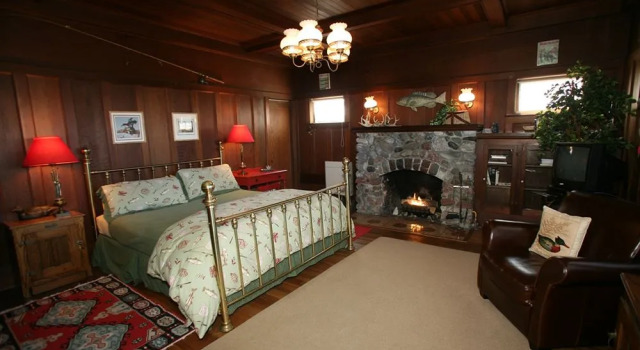 Atrium Bed and Breakfast, Забронировать Отель Форт-Брэгг Mendocino Coast
