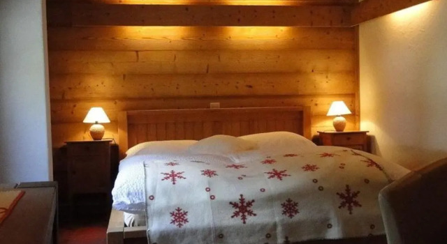 Hôtel Restaurant Les Lilas, Varaa Hotelli Ormont-Dessus Aigle