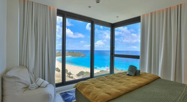 Сondo Deluxe с 3 комнатами с балконом и с видом на океан Mullet Bay Suites - Your Luxury Stay Awaits