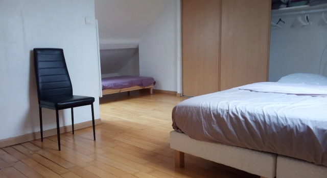 Duplex à Wazemmes, Rezervovat Hotel Hotely v Wazemmes s parkováním, Parkování