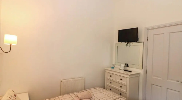 Sea Breeze, Забронировать Отель Бизнес-отели Англии, 4* 5*