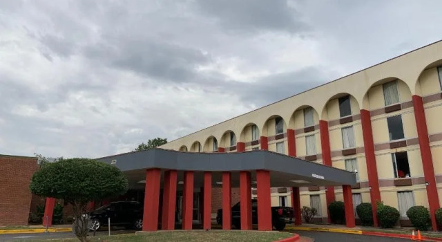 OYO Hotel Memphis Oakville, Buchen Sie Hotel Oakville Tennessee