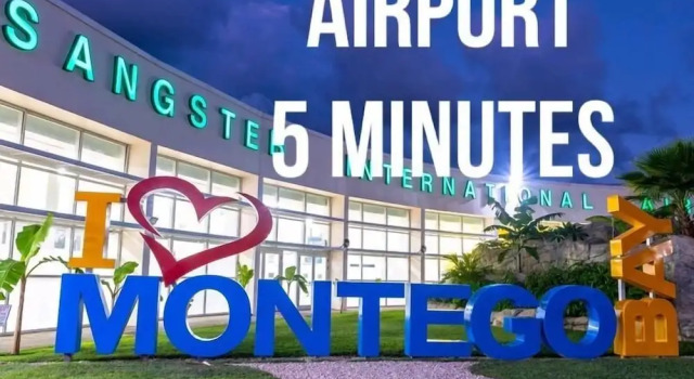 Montego Bay-Island Escape-Free-Shuttle, Забронировать Апартаменты/квартира Отели Монтего-Бэй с парковкой, Парковка