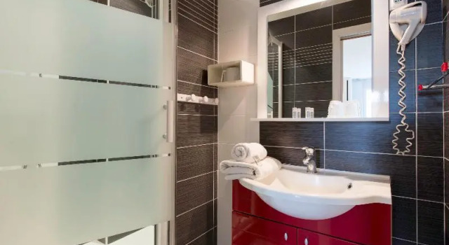 Двухместный номер Comfort Un Hotel sur le Port