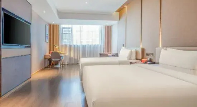 Номер Standard Atour Hotel Kunming Jiantou Building Jingkai District