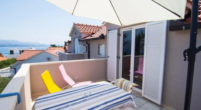 Студия с балконом и с видом на море Villa Tereza