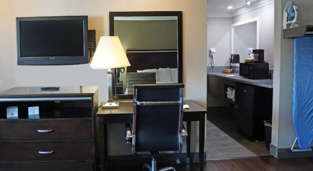 Номер Standard Hawthorne Plaza Inn Near LAX
