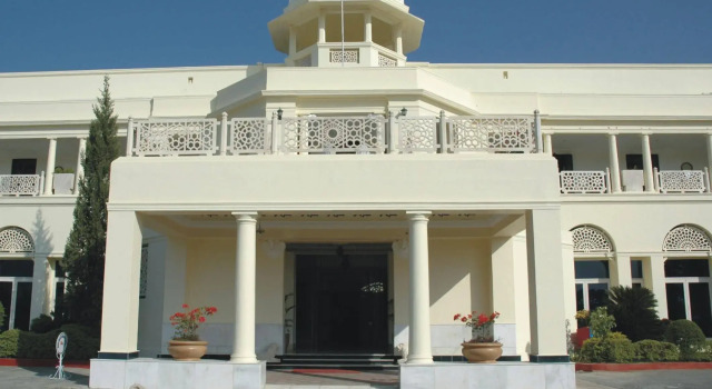 The Lalit Laxmi Vilas Palace, Забронировать Вилла Отели штата Раджастхана с завтраком, Завтраки