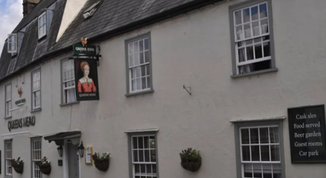 Queenshead Inn, Забронировать Отель Сафрон-Уолден Эссекс, рядом с Поместье Одли-Энд-хаус