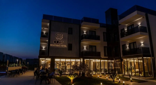 BOLT Boutique Hotel, Rezerwuj Boutique Hotel Hotele butikowe w Tale, Boutique Hotel