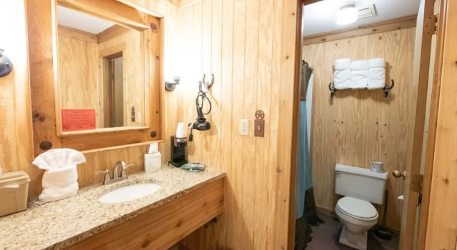 Номер Economy The Big Texan Motel