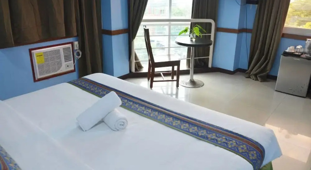 Одноместный полулюкс ALU Hotel Davao