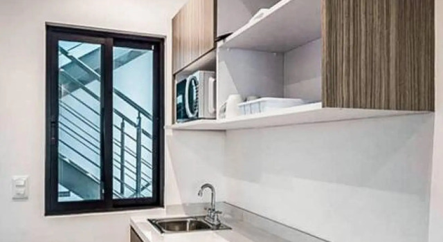 Sunny Private Studio Pool Rooftop Lounge Minutes From the Beach Beaches 5th Avenue, Забронировать Отель Отели Плая-дель-Кармен с бассейном, рядом с Пляжный клуб Mamitas, Бассейн