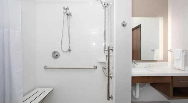 Двухместный номер Standard c 1 комнатой Staybridge Suites Rapid City - Rushmore by IHG