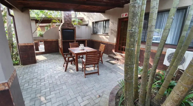 Люкс с 2 комнатами Ndiza Lodge and Cabanas