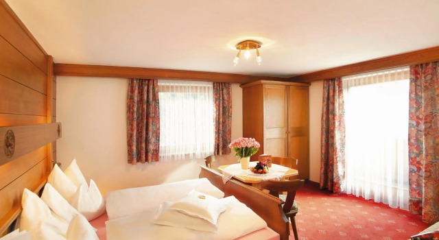 Pezinerblick, Rezerwuj Hotel Ischgl Ischgl-Paznaun