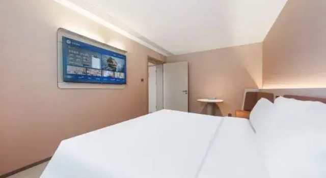 Люкс Deluxe HanTing Hotel (Tangshan Luan County Railway Station)