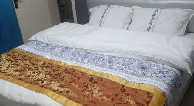 Longli Leqi Hotel, Book Hotel Gujiao Laojie 
