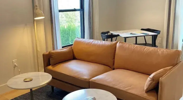 Апартаменты Comfort GREAT ISLAND INN - A Modern Boutique Hotel