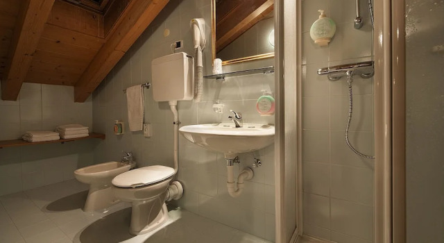 Standard Familie Zimmer Dachboden Steinbock B&B - Apartaments