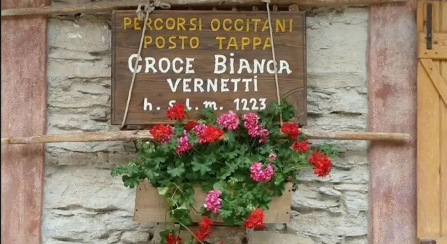 Albergo diffuso La Marmu Osteria della Croce Bianca, Rezervasyon Otel Marmora Piedmont