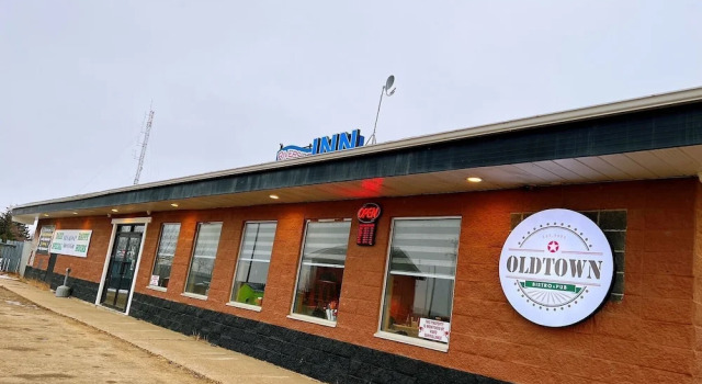Riverside Inn, Забронировать Отель Вабаска-Демаре Northern Alberta