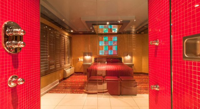 Le Chabrol Hotel & Suites