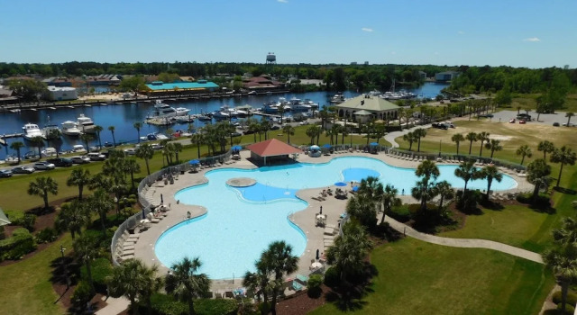 Yacht Club Villas #2-301 3 Bedroom Condo by RedAwning