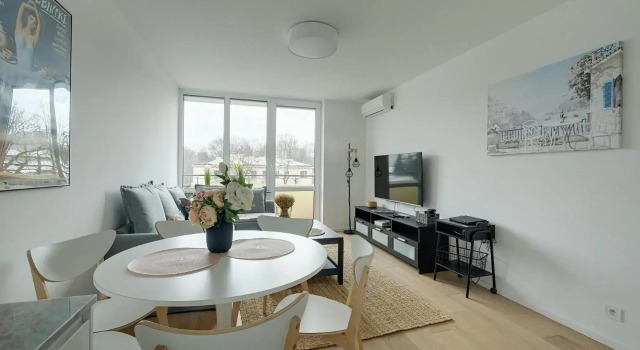 Luxurious 3br Apt Center, Забронировать Отель Варшава Мазовецкое воеводство