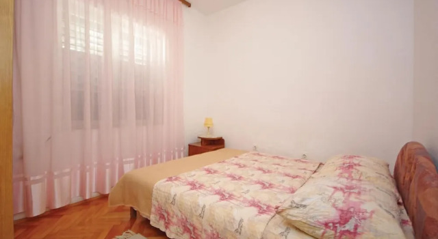 Beautiful Home in Podaca With Wifi and 4 Bedrooms, Забронировать Отель Отели и гостиницы Подаца, Отель