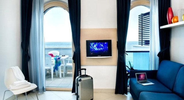 Апартаменты Superior с 2 комнатами с балконом и с видом на море Residence Mareamare