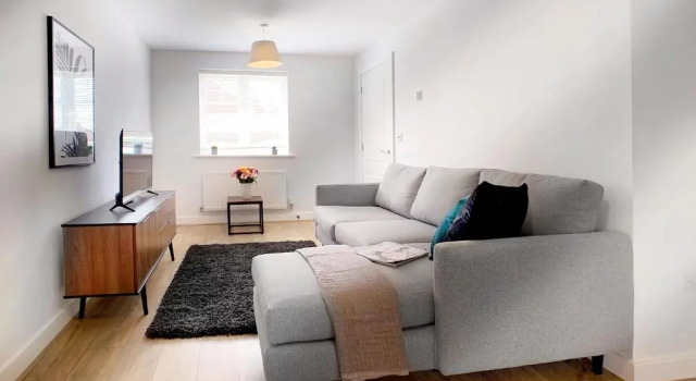 Апартаменты с 2 комнатами Wokingham - 2 Bed House with Garden