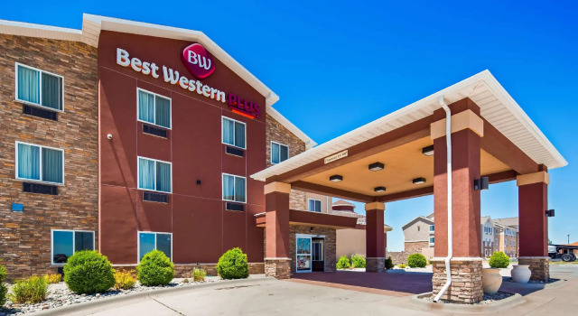 Кровать в общем номере Best Western Plus Carousel Inn & Suites Burlington