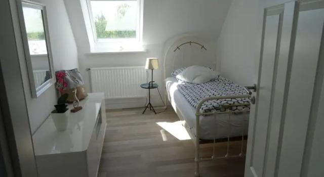 Anchorage Modern Retreat, Забронировать Дом для отпуска Коттеджи Каппельн, Коттедж