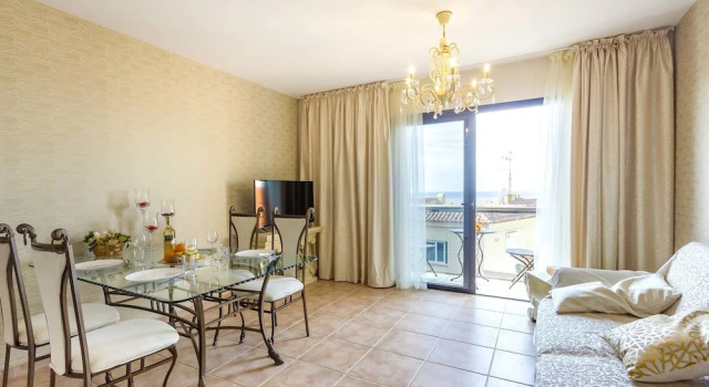 Los Cristianos sea view B, Book Hotel Hotels in Tenerife with Parking, Parking