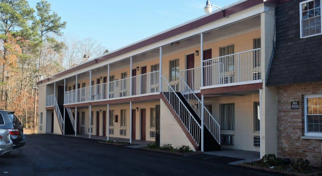 Fort Eustis Inn, Boek Mini-hotel Fort Eustis Virginia