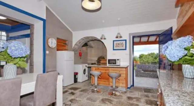 A Casinha Azul, Book Hotel Ribeira das Tainhas São Miguel