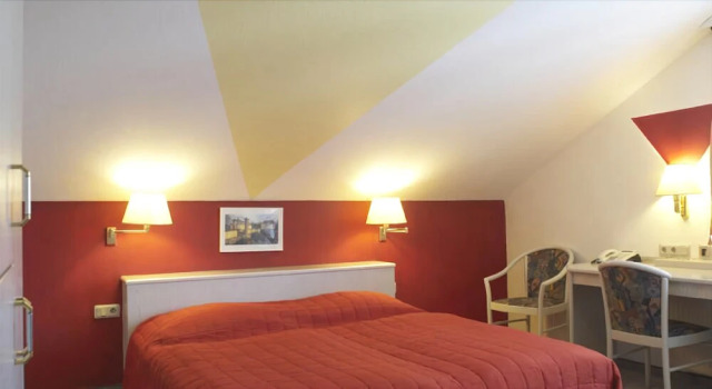 Hotel Merit