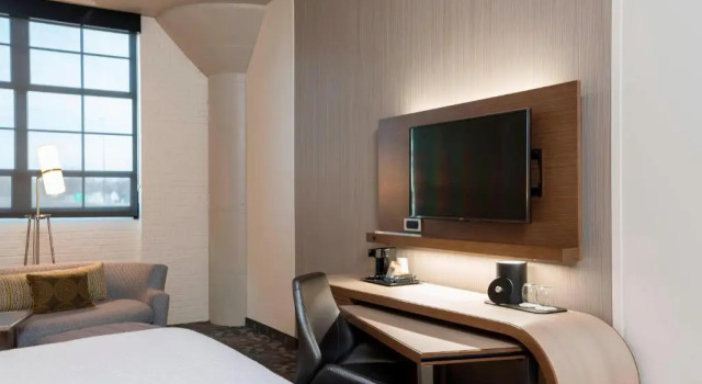 Студия Courtyard by Marriott Waterloo Cedar Falls