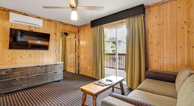 Полулюкс 3 Peaks Resort & Beach Club