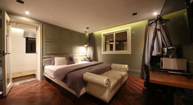 Royal room Hotel Frenchcode