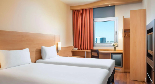 ibis Adana