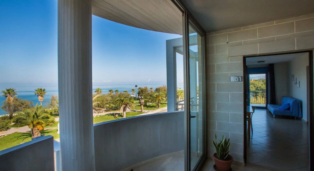 Residence Miljunka, Buchen Sie Hotel SantʼAgata di Militello Monti Nebrodi