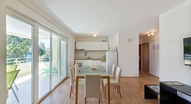 Apartments Villa Ema, Забронировать Апартаменты/квартира СПА-отели Задар, рядом с Пляж Мали Милни, SPA-услуги