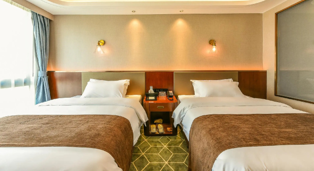 Двухместный номер Executive Guilin Plaza Hotel
