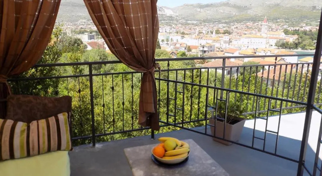 Апартаменты Apartmani Balan s vanjskim bazenom