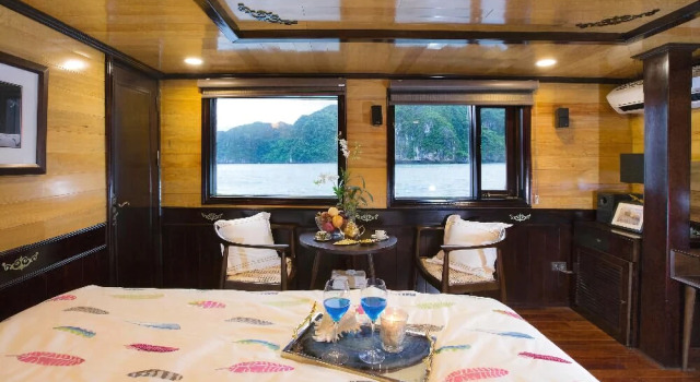 Aphrodite Cruises