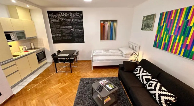 Studio Apartments Mango