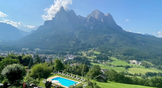 Номер Comfort Mirabell Alpine Garden Resort